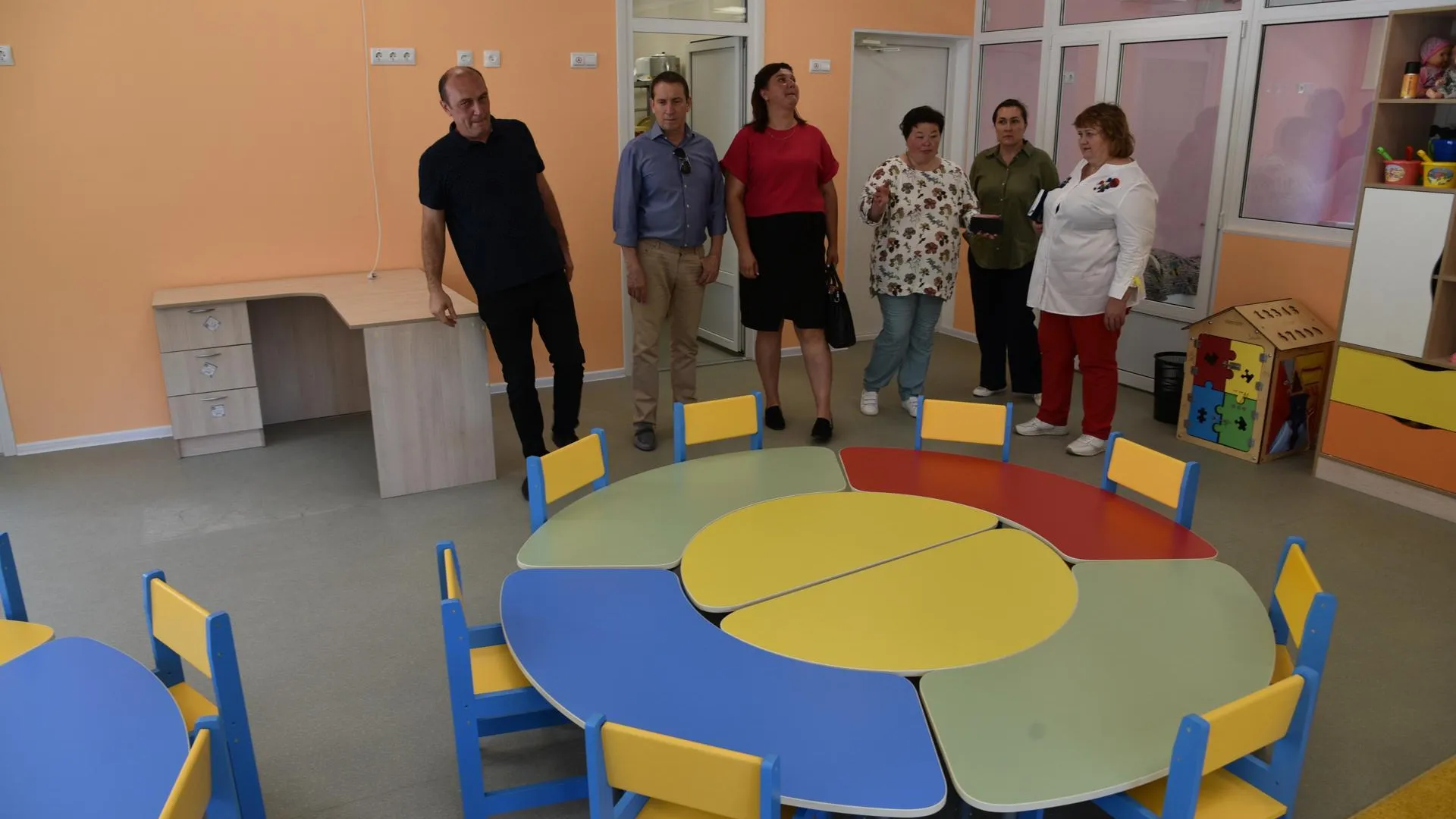 В Лотошине проверили детский сад «Мечта», готовящийся к открытию после капремонта