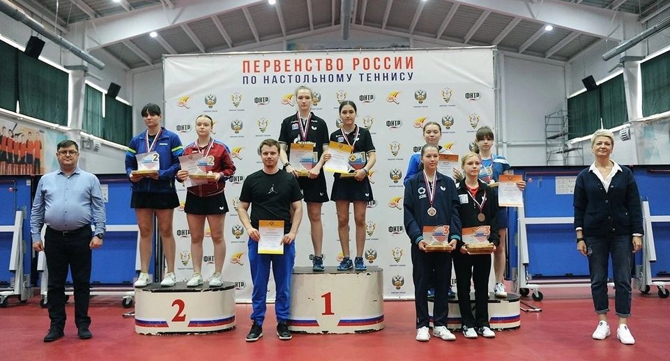 Сборная Подмосковья взяла две награды первенства России по настольному теннису