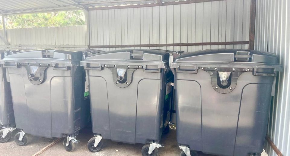 Более 5 тыс навалов мусора на контейнерных площадках устранили в Подмосковье за июнь