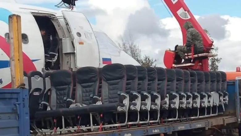 Самолет «Уральских авиалиний» распилили на пшеничном поле под Новосибирском