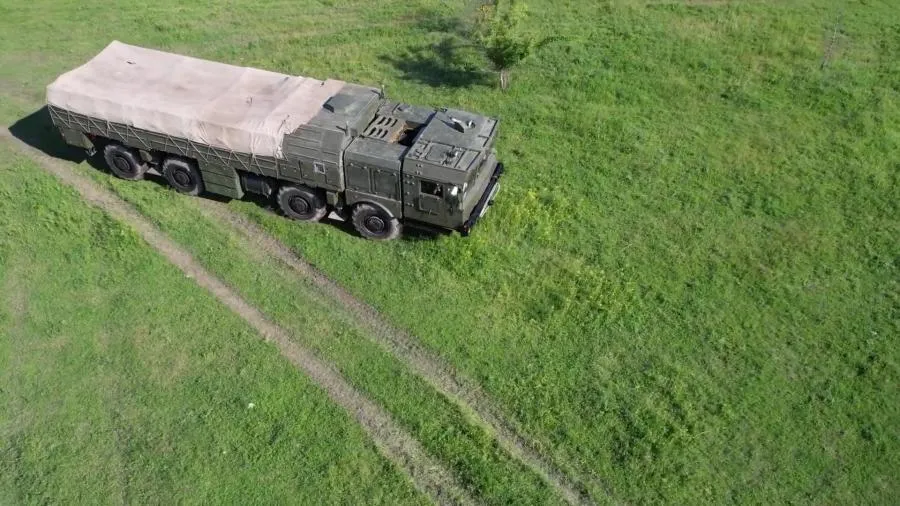 Видео: момент уничтожения РСЗО M270 MLRS ВСУ в Сумской области «Искандером»