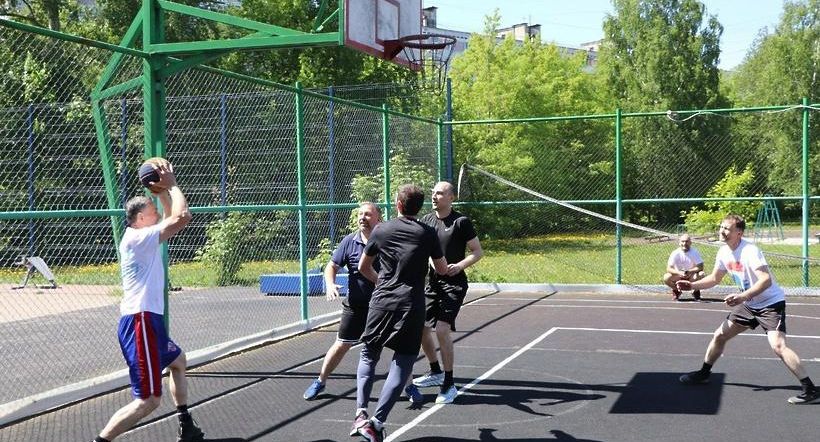 Мытищинская «Теплосеть» стала победителем турнира по стритболу