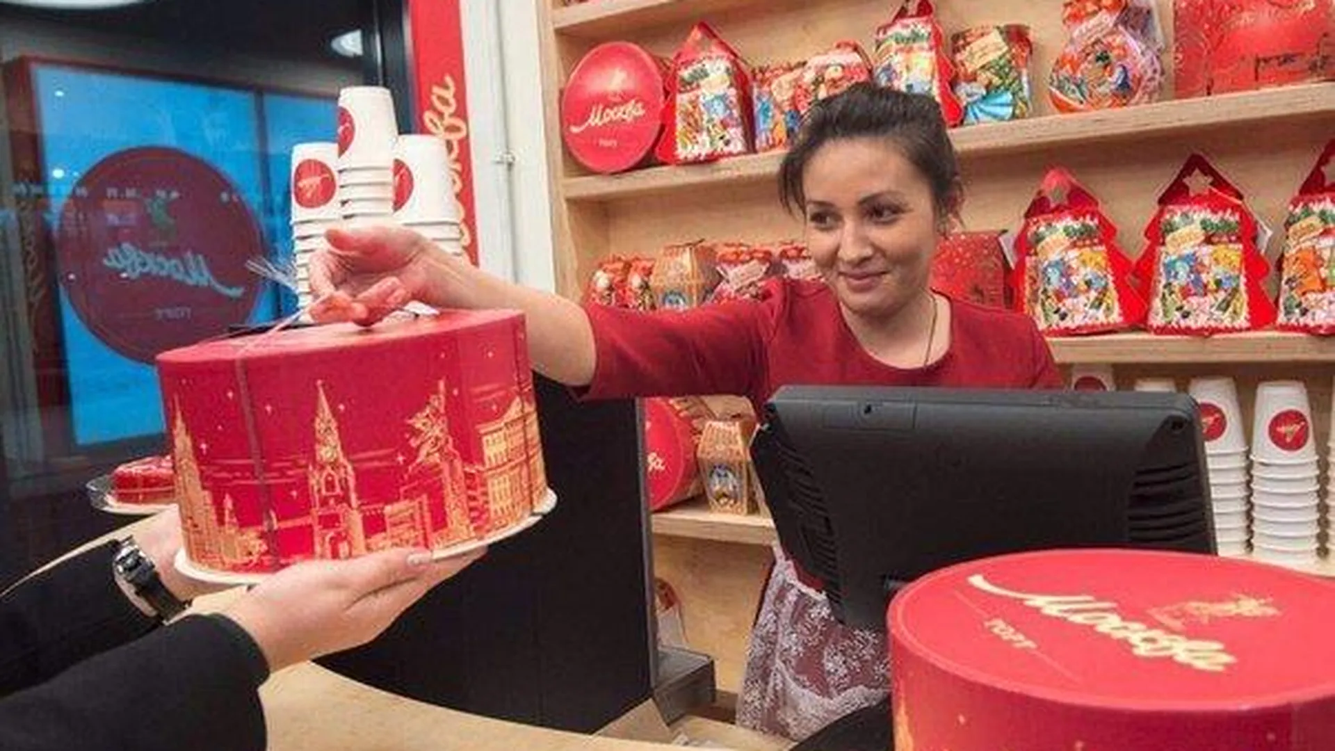 Торт Москва Купить В Петербурге
