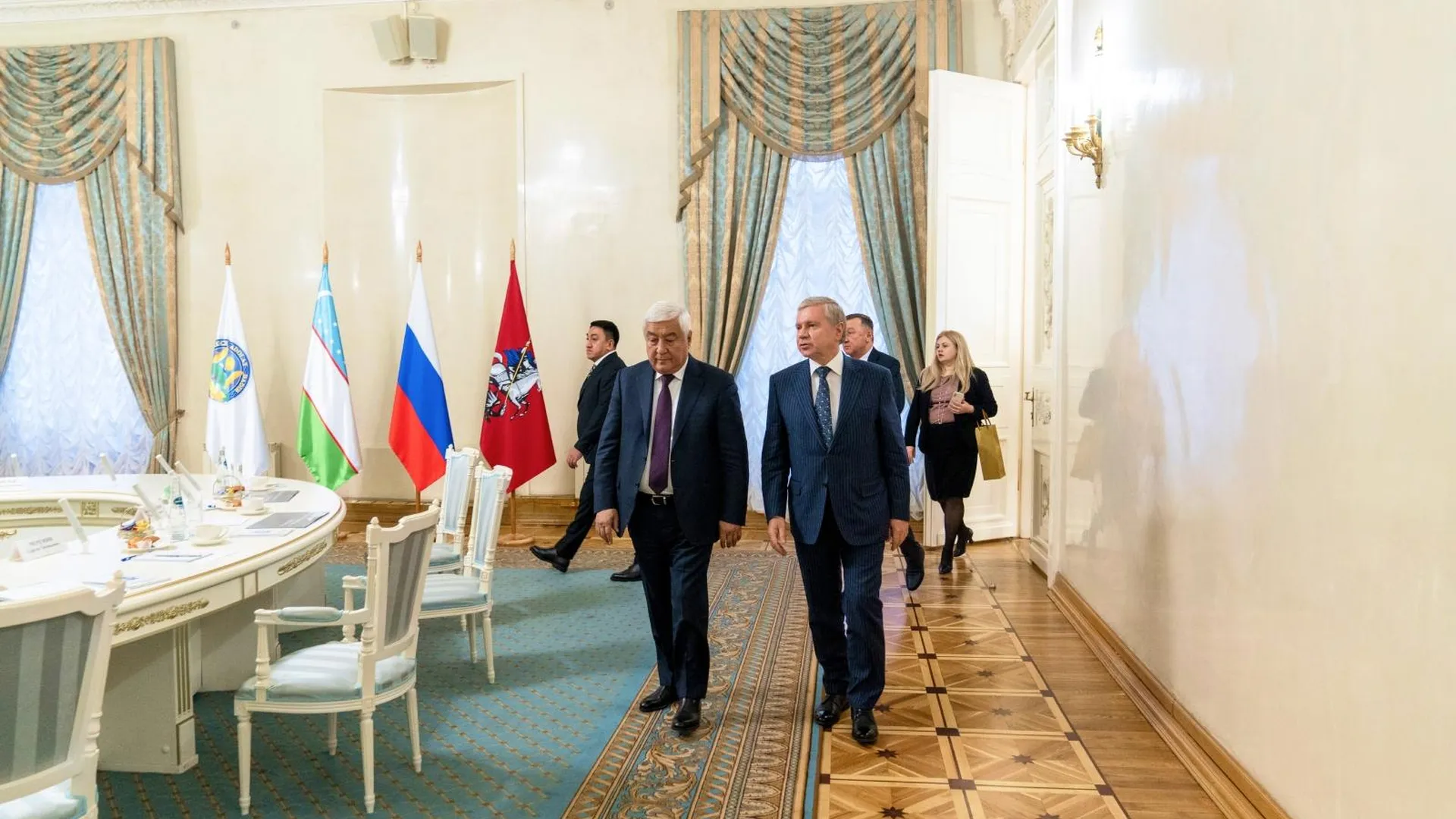 Бочкарев: Москва поделилась с Узбекистаном итогами работы Стройкомплекса