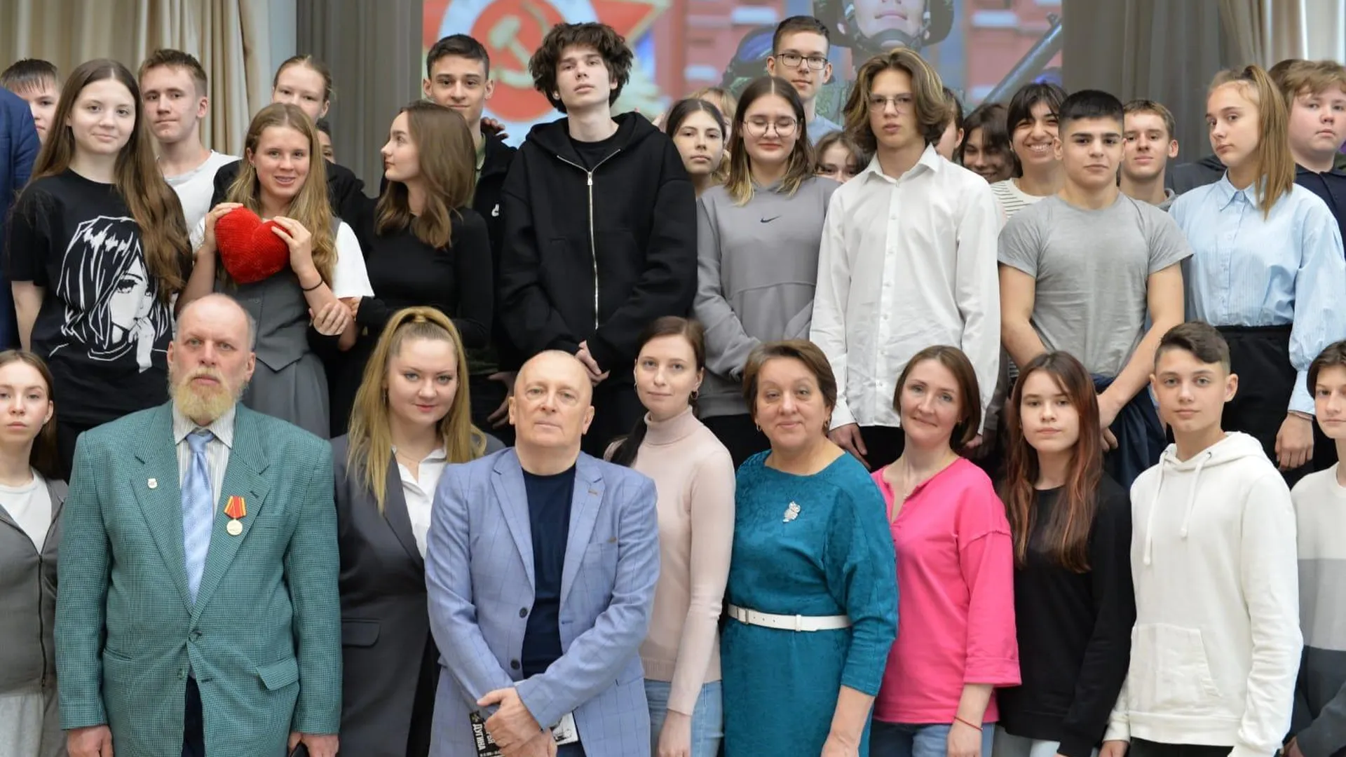Школьников Одинцова познакомили с основами предпринимательства