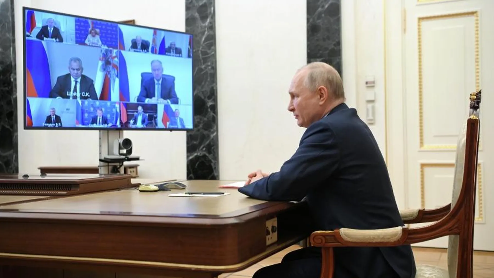 Путин на совещании с Совбезом затронул вопрос космоса и безопасности