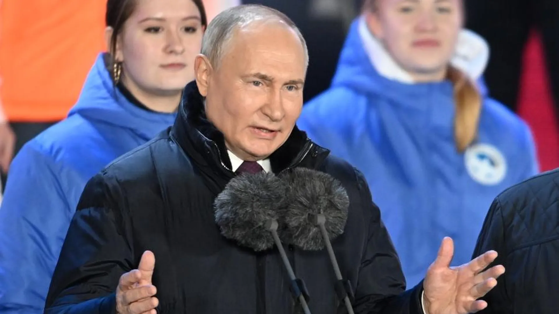Владимир Путин поздравил россиян с праздником 10‑летия воссоединения с Крымом