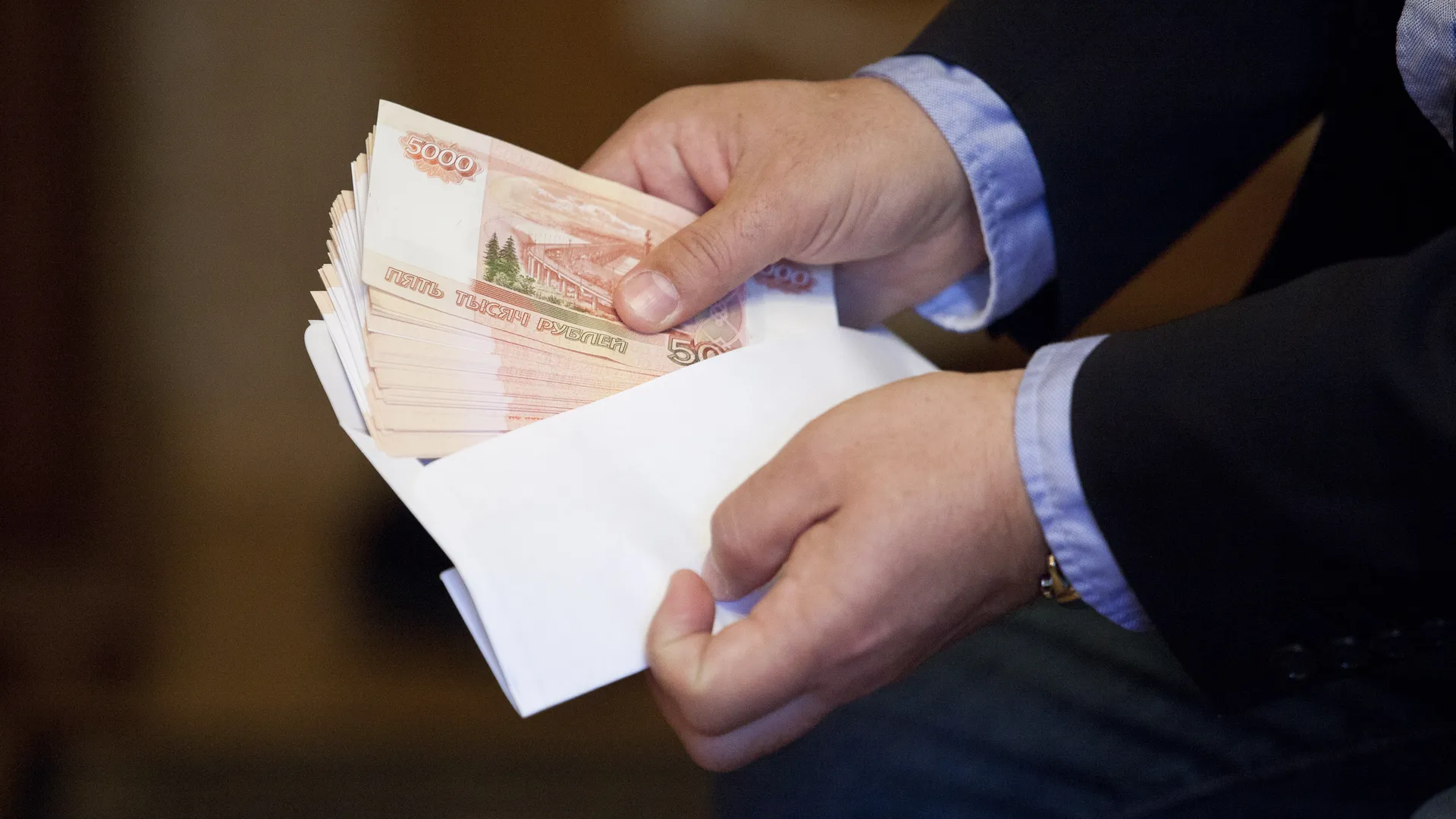 Экономист Толкачев: оптимизация трат госбюджета поможет в борьбе с коррупцией