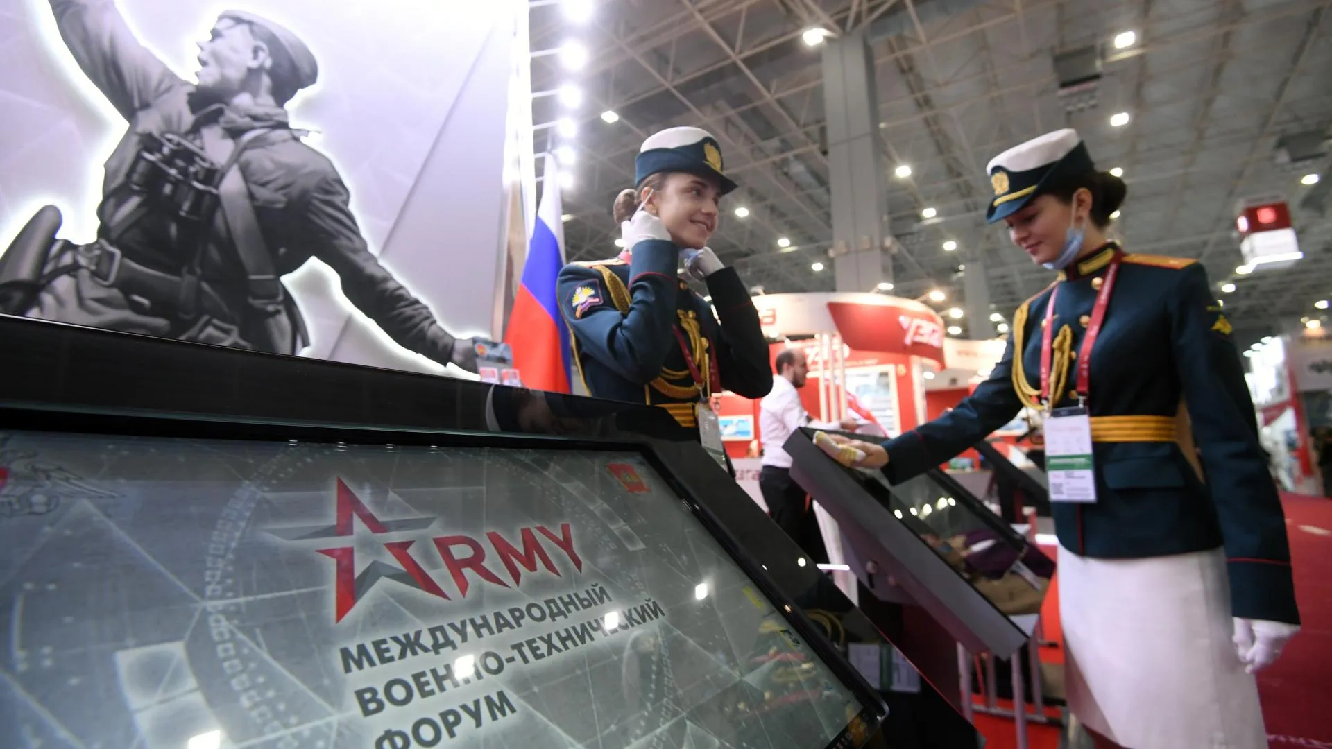 Более 40 госконтрактов на 1,16 трлн руб заключили в ходе форума «Армия‑2020»