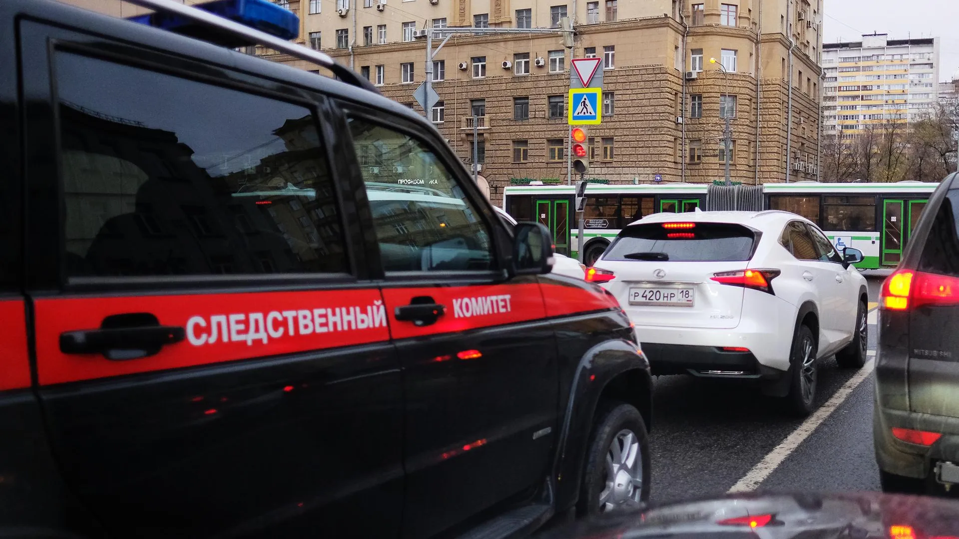 Лучших криминалистов направили для расследования убийства экс‑спецназовца в Красногорске