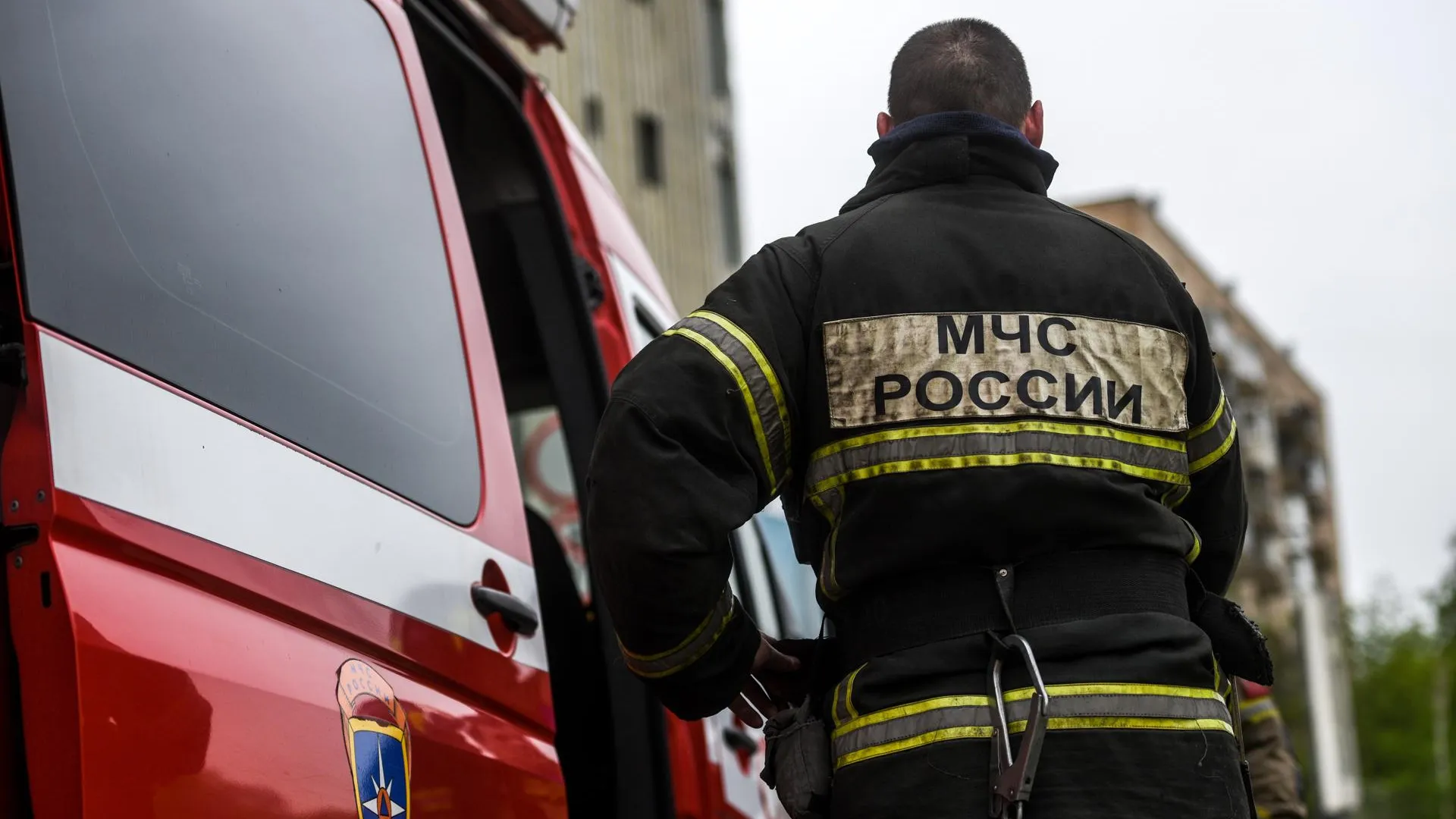 Несколько человек пострадали при пожаре в доме округе Пушкинский