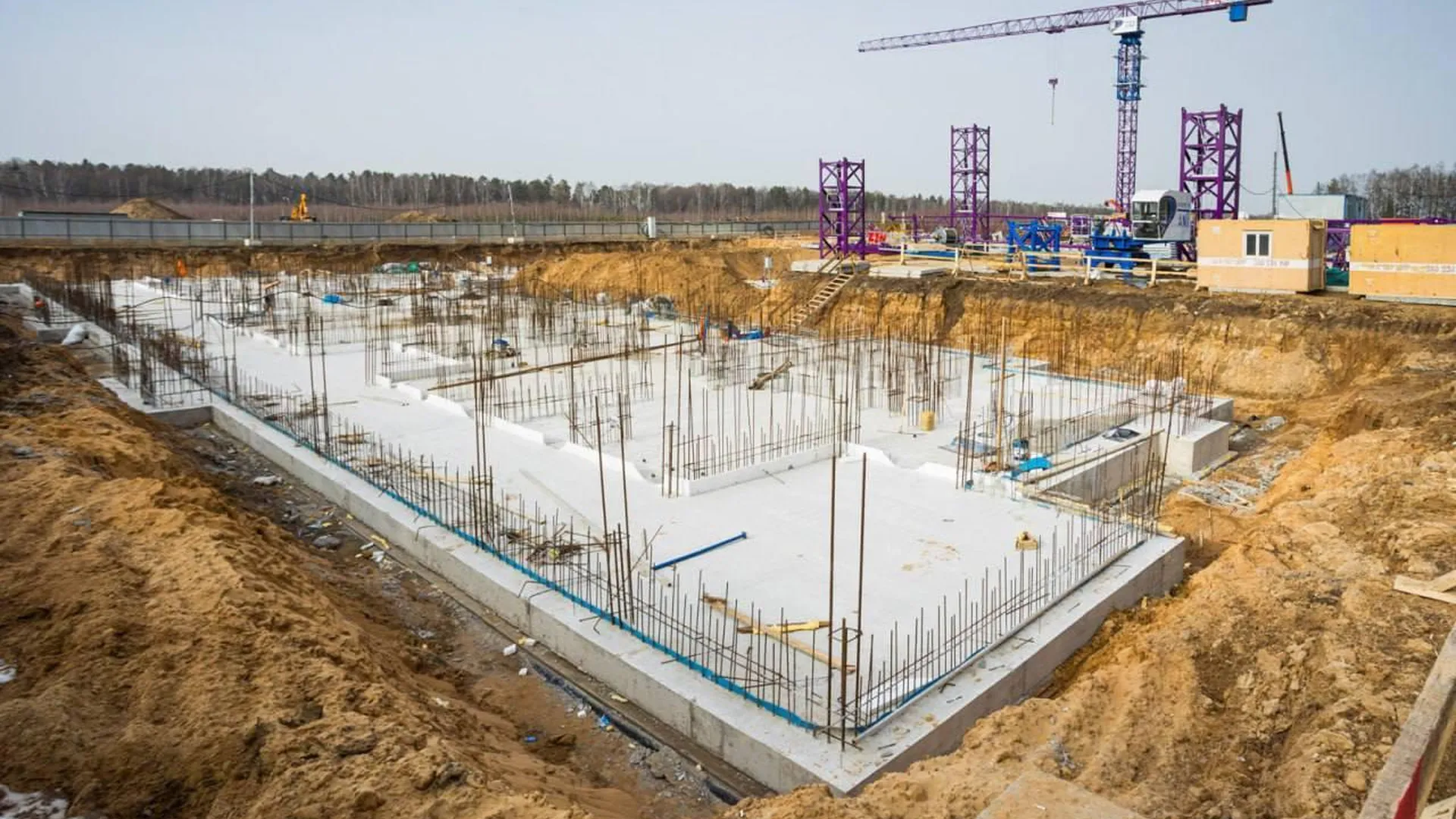 В 4 корпусах ЖК «Новая Алексеевская роща» в Балашихе идут строительные работы