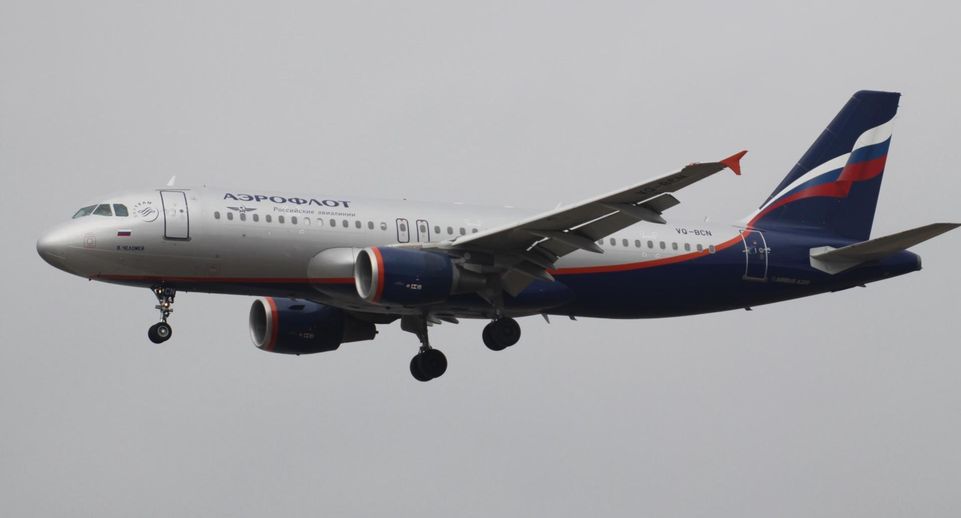 Airbus A320 из Самары готовится к аварийной посадке в Шереметьево