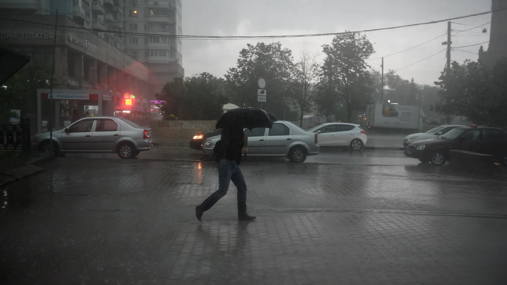 Синоптик раскрыл, когда сильные дожди в Москве закончатся