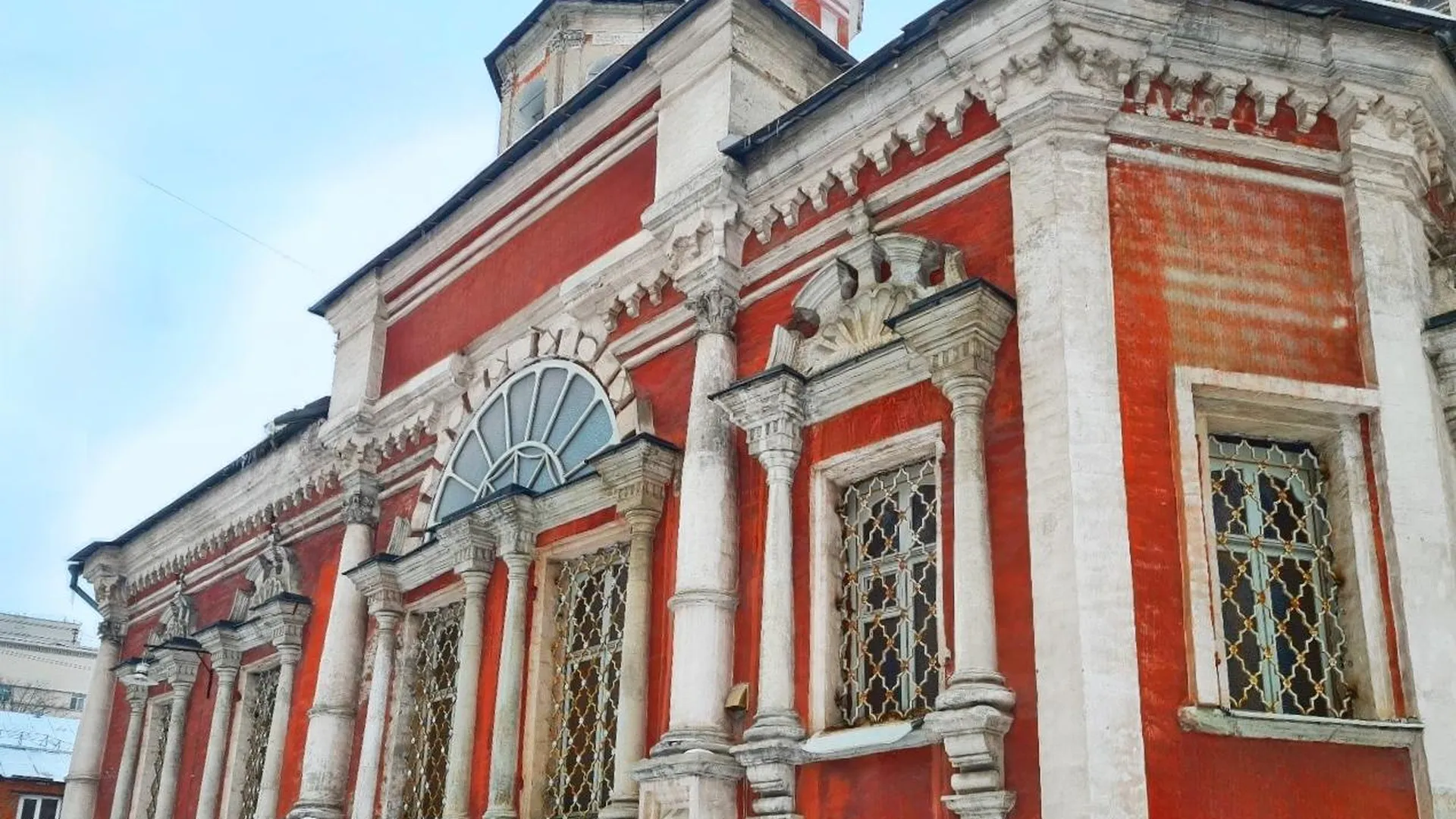 Московскую церковь Введения в Барашах дополнят ценными архитектурными элементами