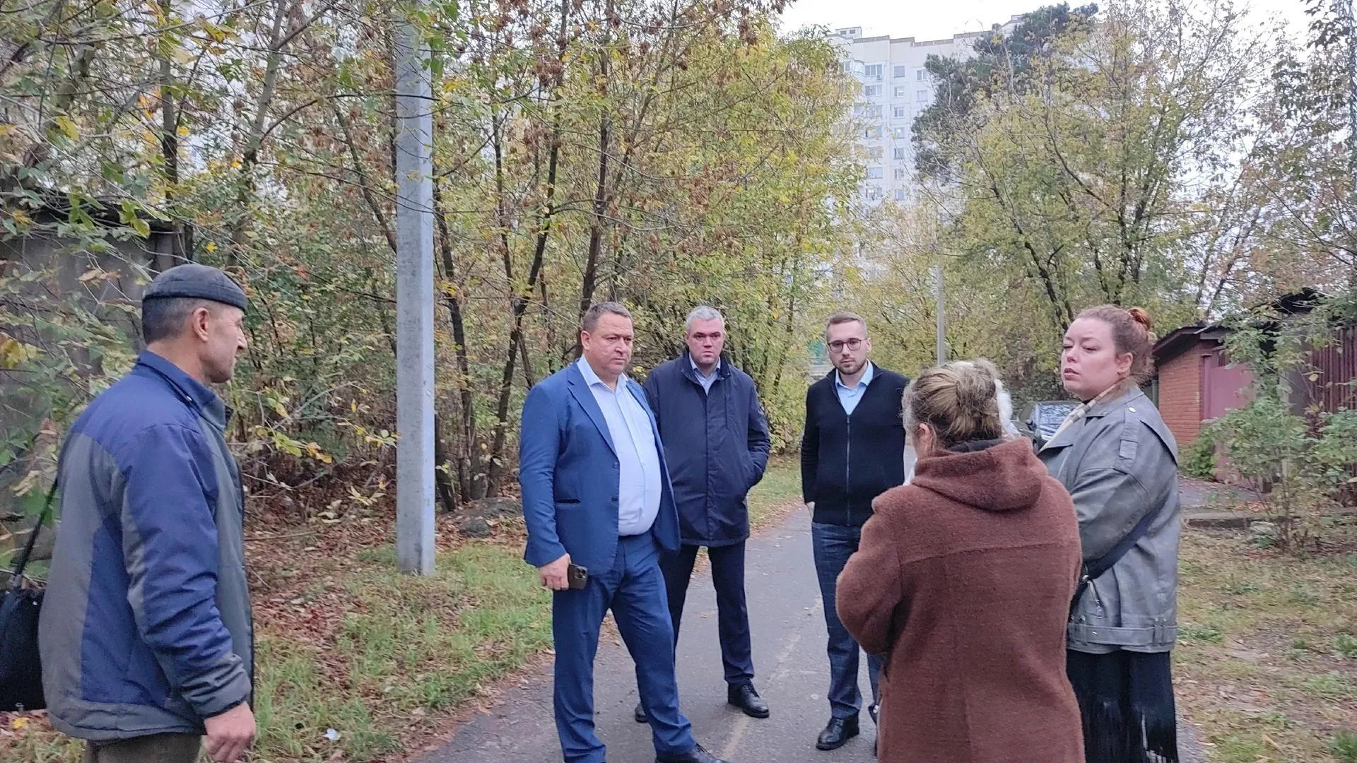Асфальт на ул Советской в пос Октябрьский Люберец могут отремонтировать в 2025 г