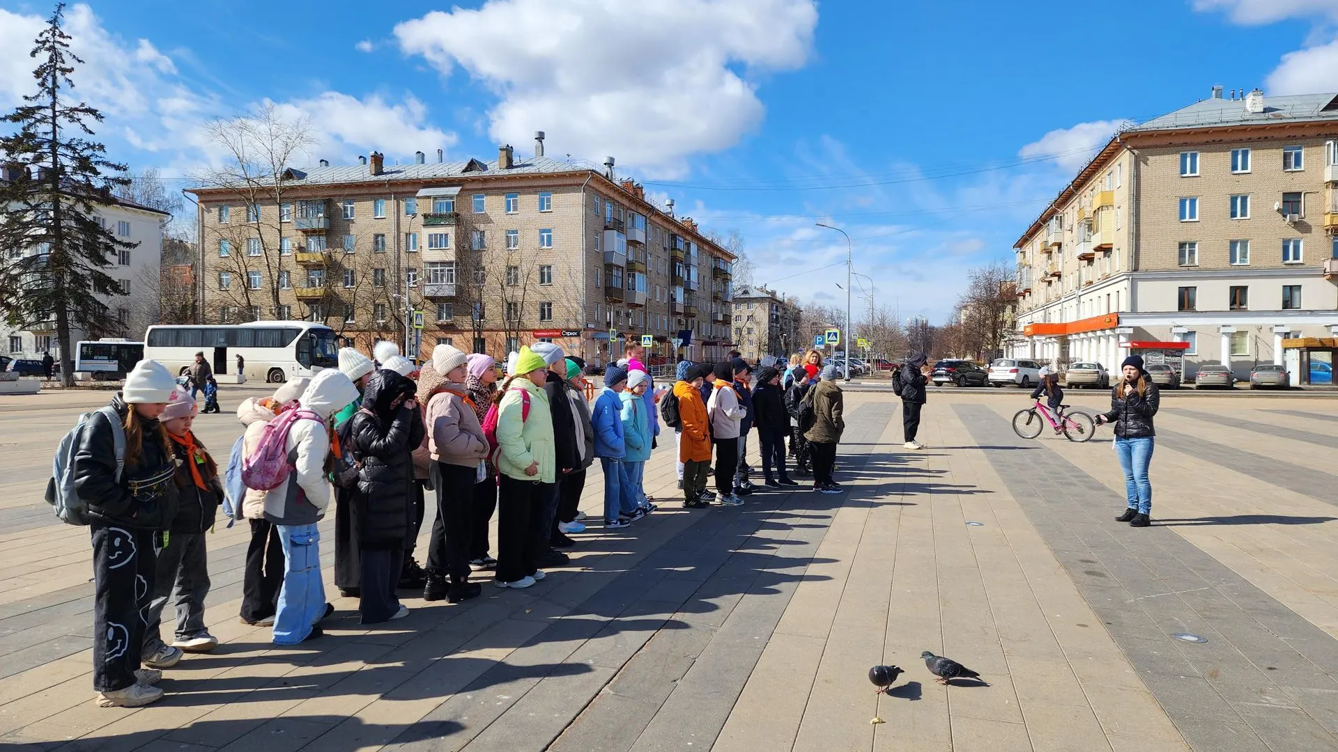 Детей из Белгорода детей познакомили с достопримечательностями Королёва |  РИАМО в Королёве