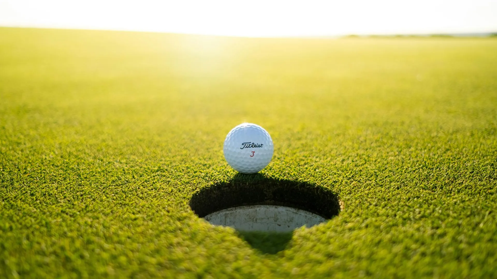 Миллиардер Коэн объяснил вложение в гольф переходом на четырехдневку в будущем