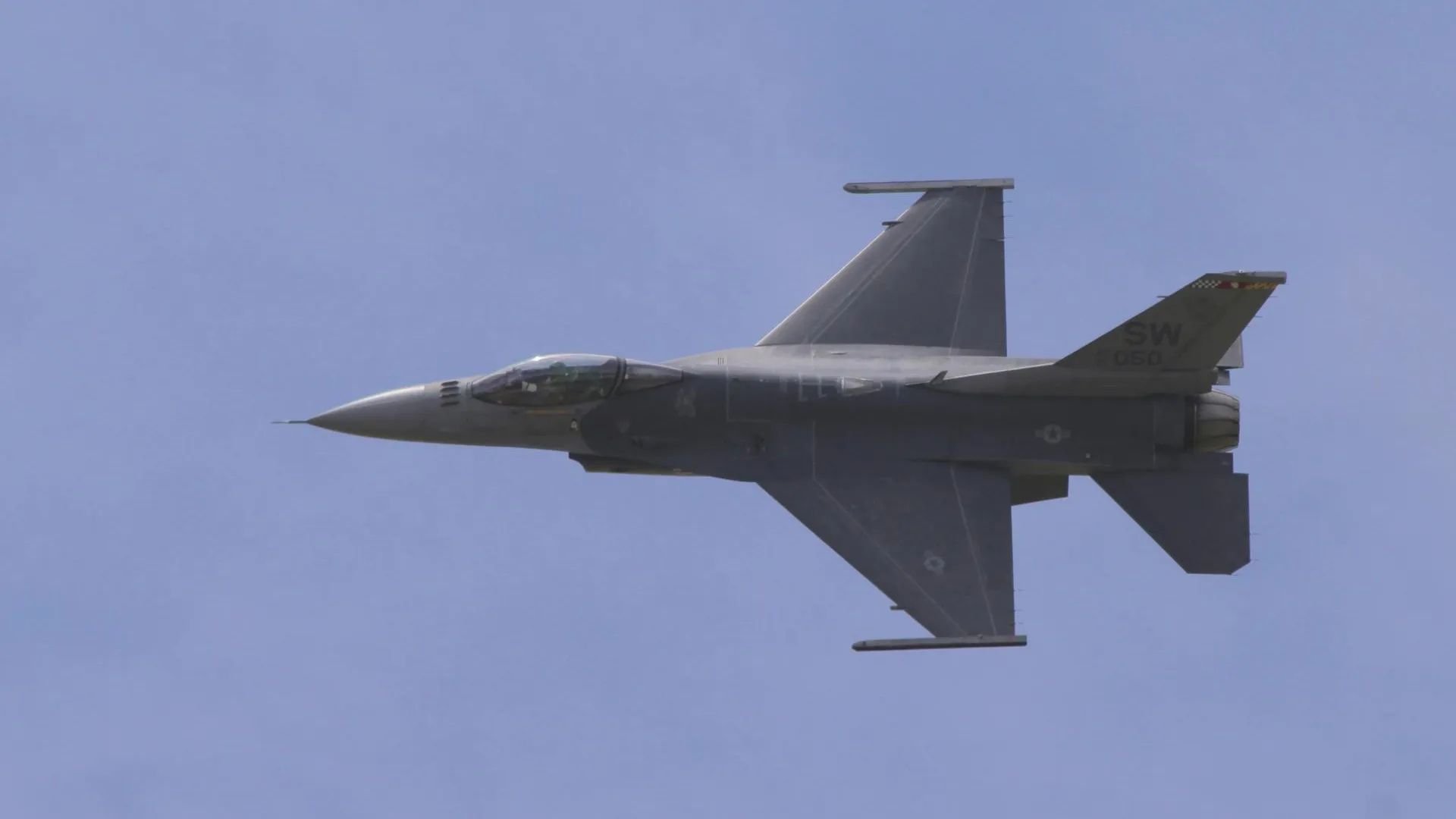 Пилотов западных ЧВК могут привлечь к управлению F-16 на Украине