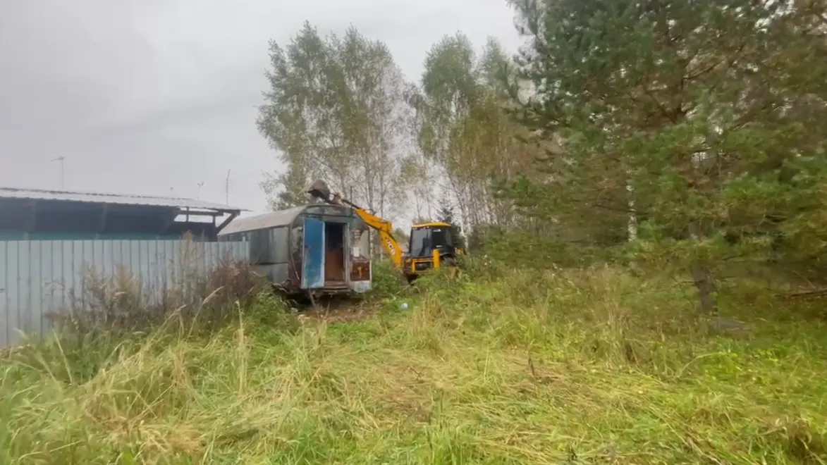 Незаконную постройку снесли в деревне Селевино округа Клин