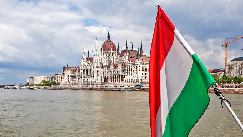 Венгрия еще раз заблокировала конечный документ саммита ЕС по Украине