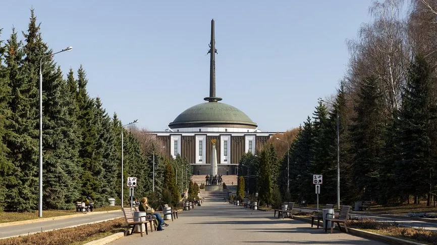 Парк Победы стал новым местом притяжения туристов и жителей Москвы