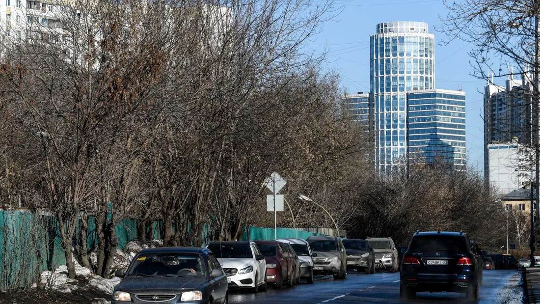 Загруженность дорог Подмосковья в среду утром составляет 3 балла