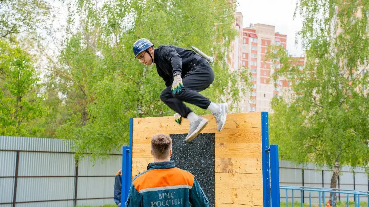 В Подмосковье выбрали лучшие дружины юных пожарных