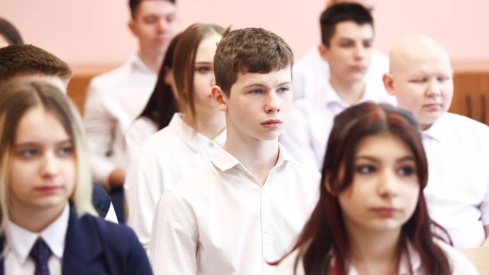 В школах Подмосковья обсудили налоговую грамотность в ходе «Разговоров о важном»