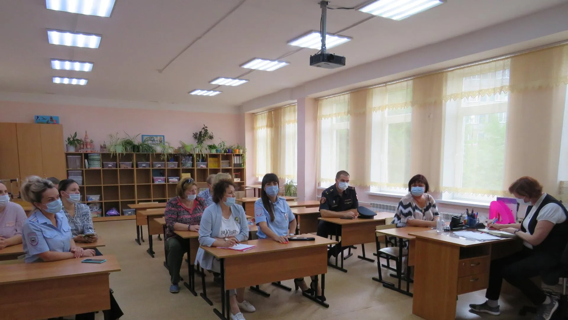 12 школа красногорск сайт