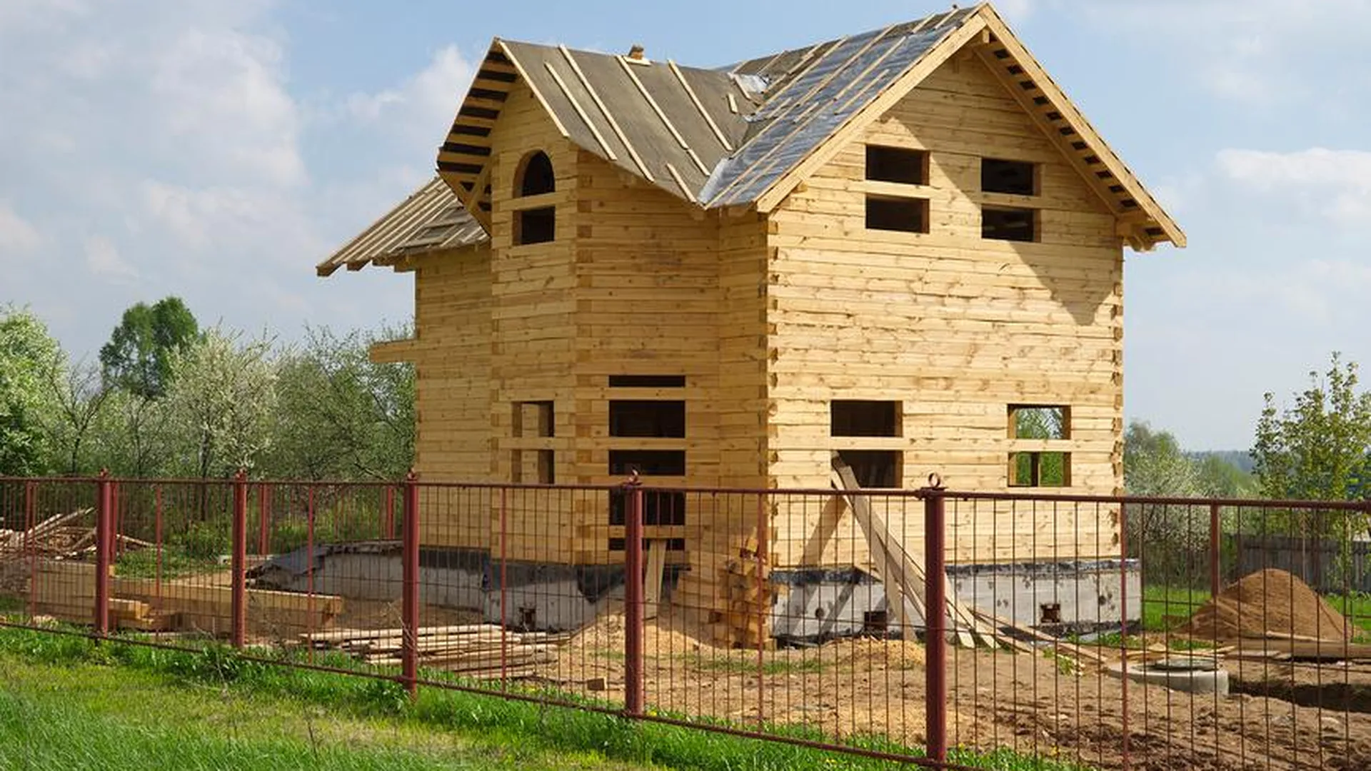 Спрос на деревянные домокомплекты в РФ вырос на 15% в 2024 г