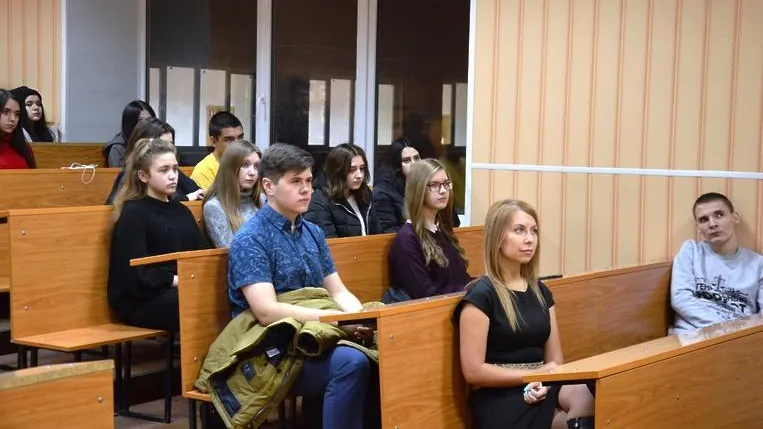 группа "Школа молодого юриста - город Подольск" во Вконтакте