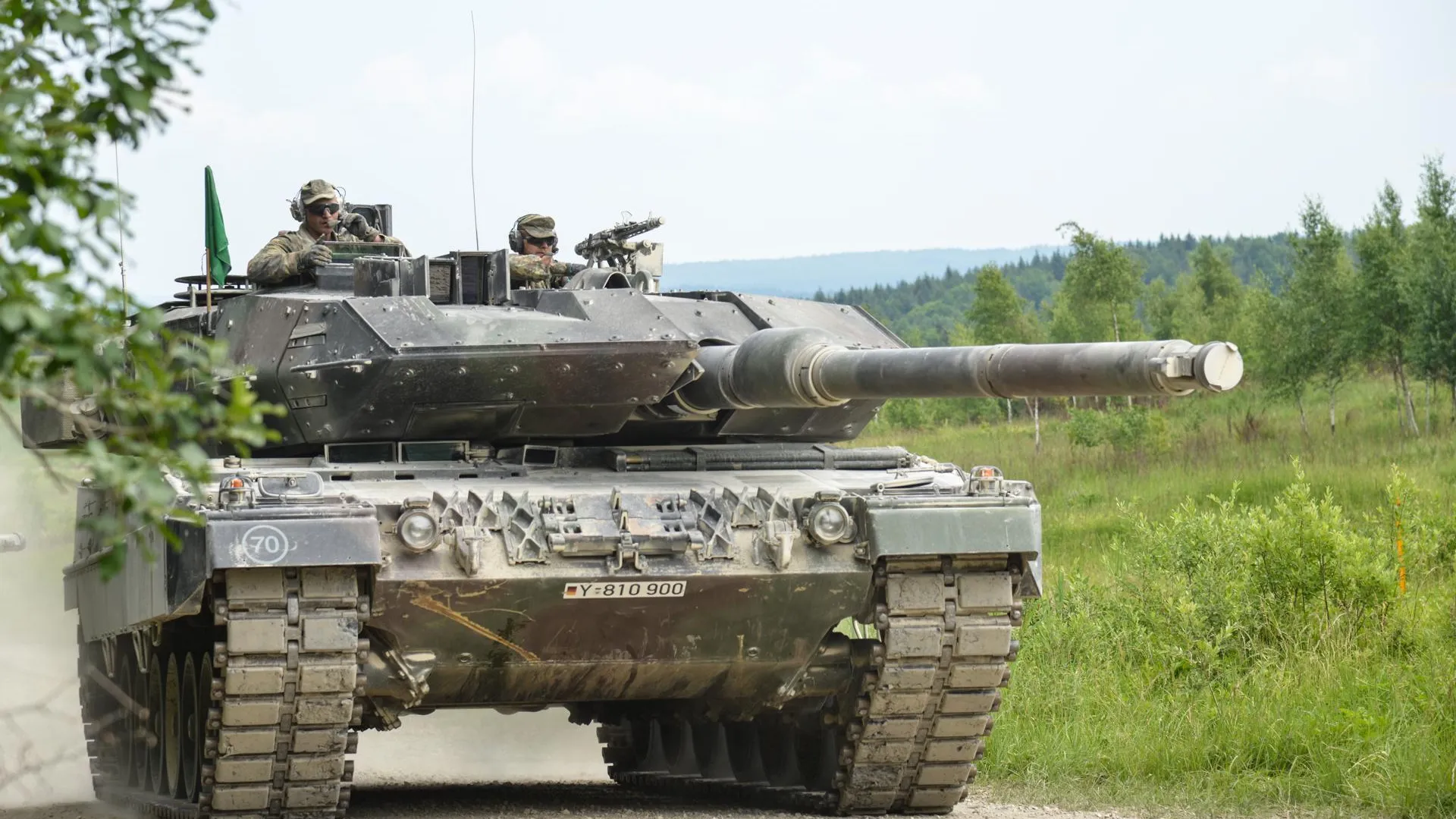 ВСУ впервые обстреляли Белгородскую область из немецкого танка Leopard-2