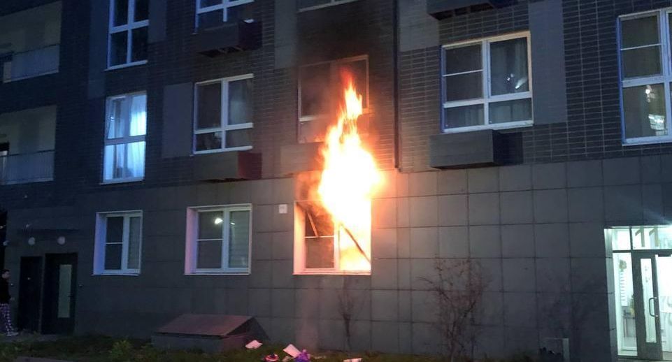 В Подмосковье девушка сожгла свою квартиру из-за «демонов и ЦРУ»
