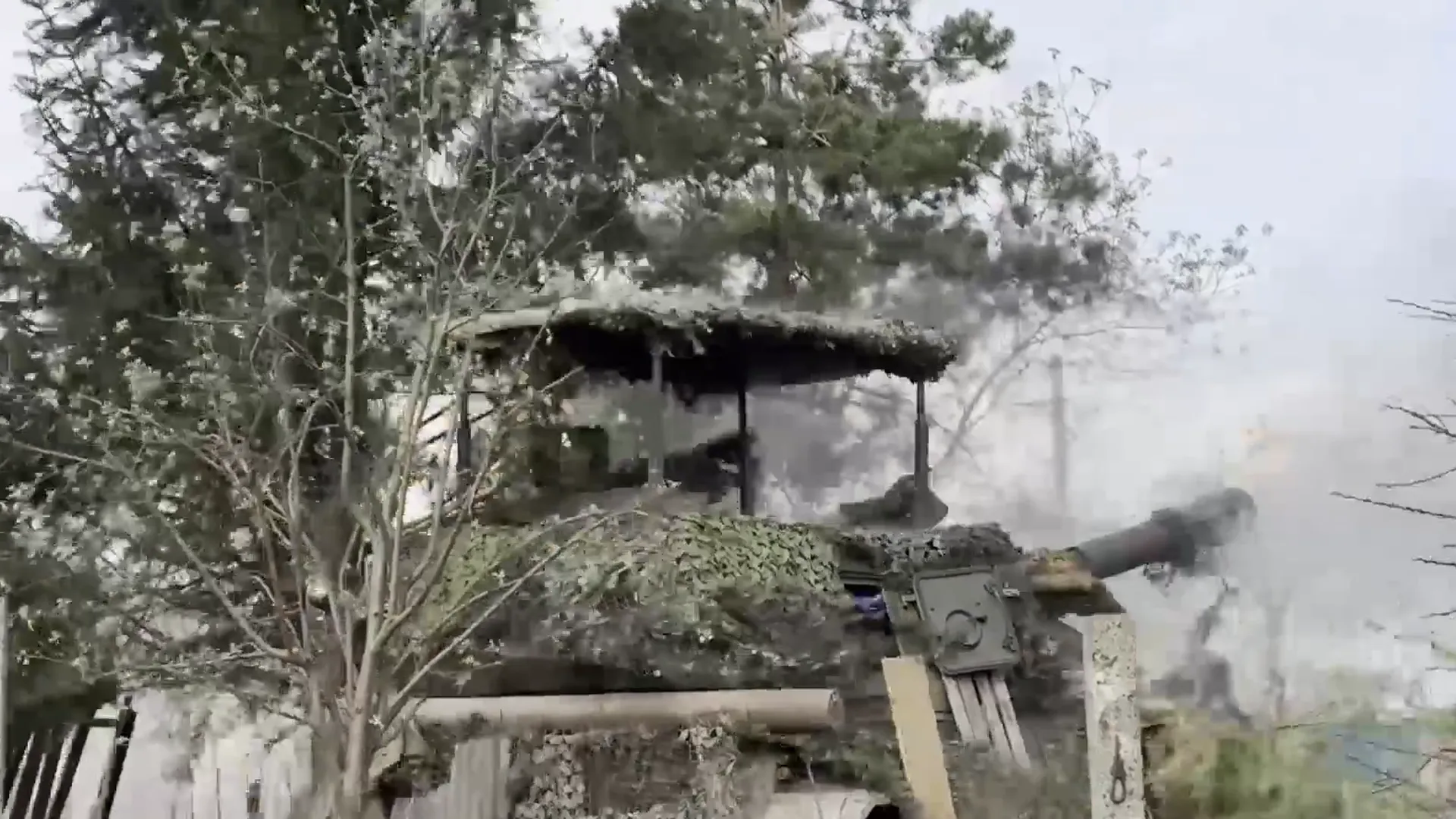 Российские артиллеристы уничтожили опорный пункт ВСУ под Авдеевкой