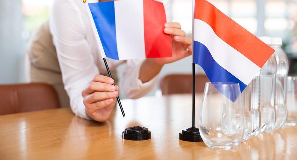 Reuters: Франция и Нидерланды предложили глобальные санкции за помощь РФ