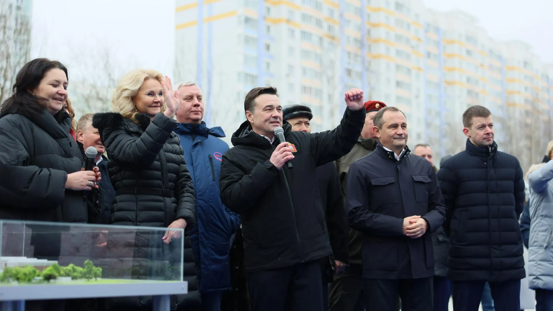 Воробьев поблагодарил власти РФ за софинансирование строительства госпиталя