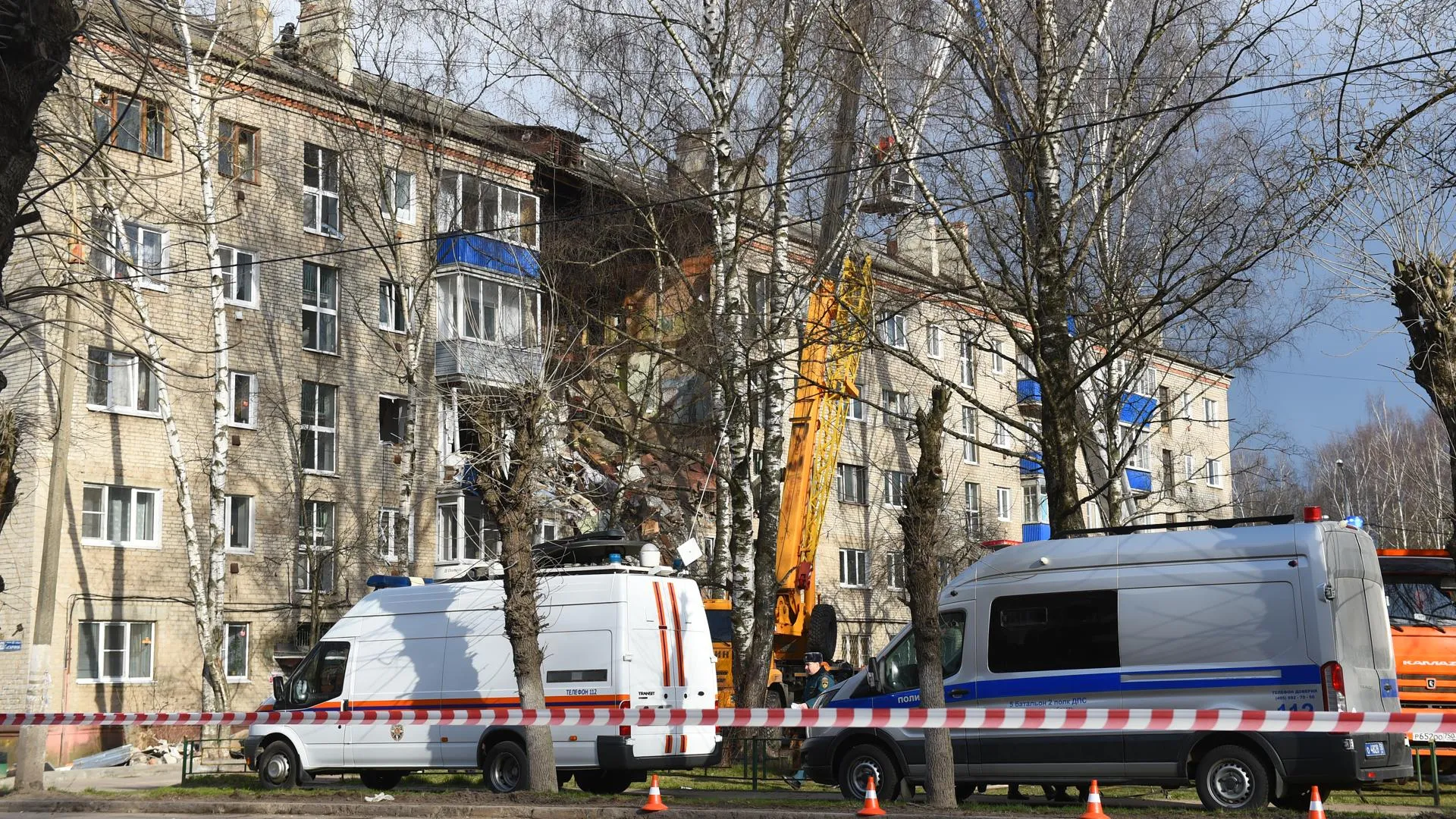 СМИ сообщили об одном погибшем в результате взрыва в доме в Орехово‑Зуеве