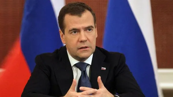 Старая энергосырьевая модель экономики исчерпана — Медведев