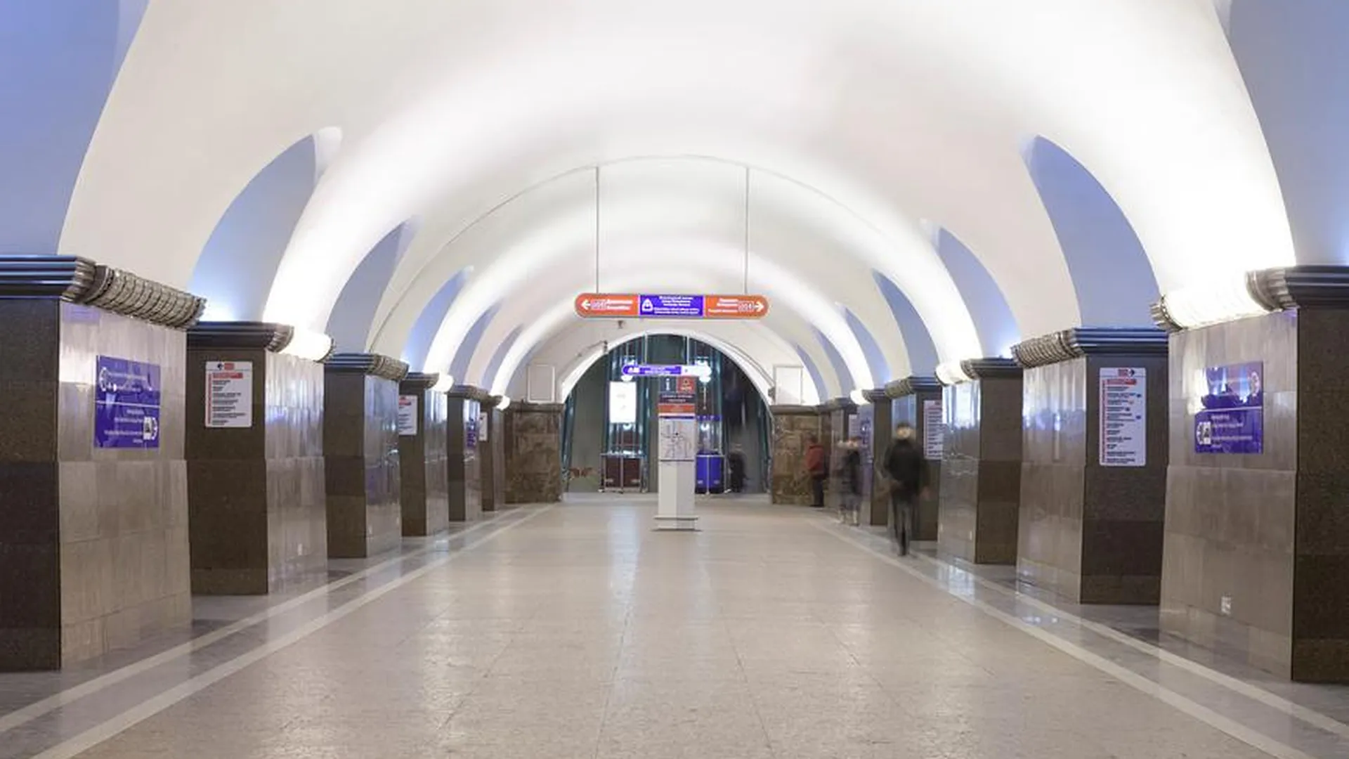 86 метров под землей: самые глубокие станции метро Санкт-Петербурга