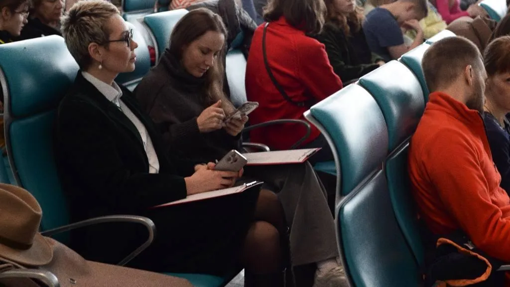 Более 100 человек написали «Тотальный диктант» в аэропорту «Домодедово»