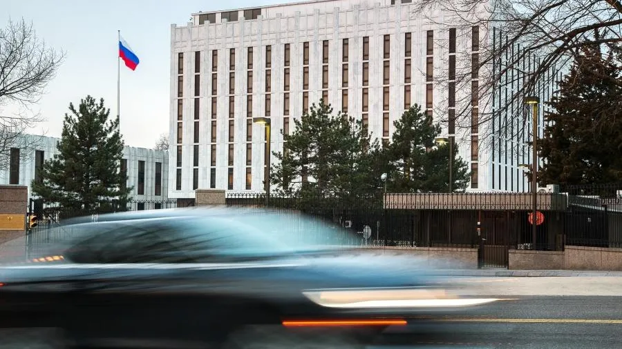 Посольство выяснит, пострадали ли граждане РФ в авиакатастрофе над Вашингтоном