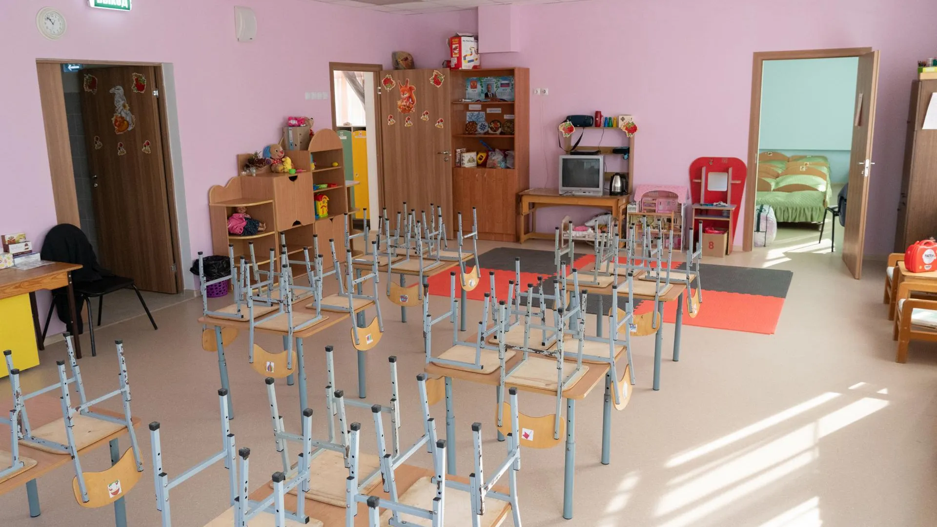 В Подмосковье объявлен аукцион на поставку мебели для дошкольных учреждений