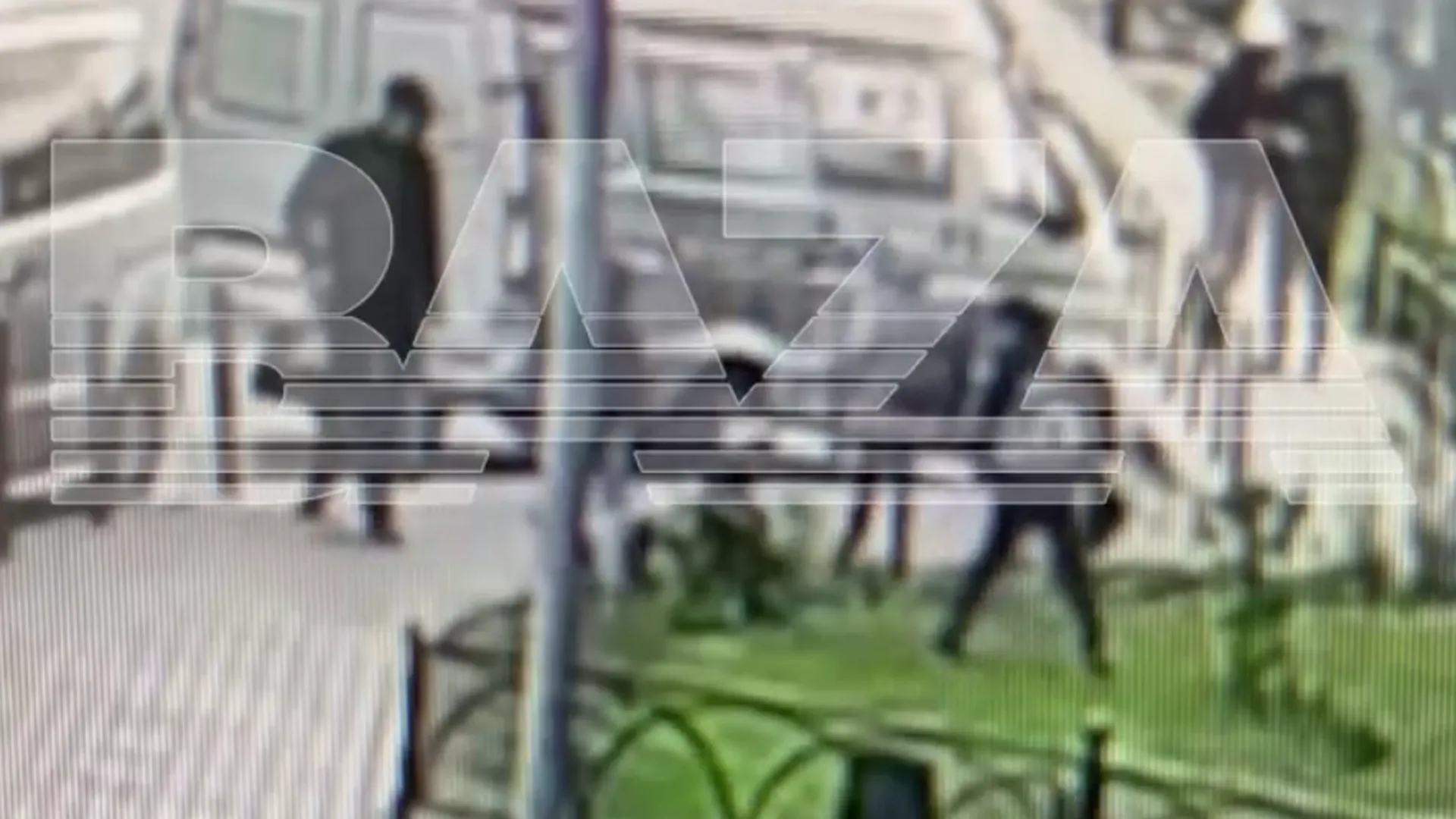 Опубликовано видео нападения мужчины на 9-летнюю школьницу в Люберцах