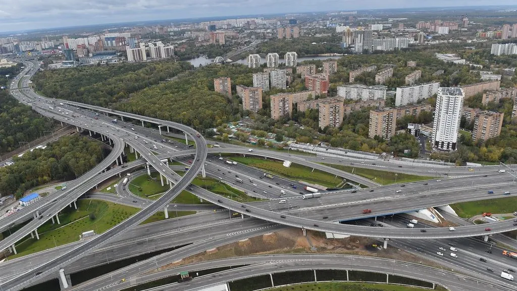 Развязка МКАД и СВХ с головным участком дороги М-11 «Москва — Санкт-Петербург».