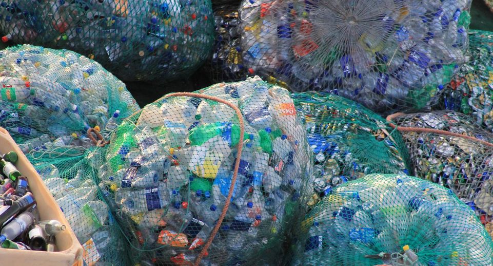 В КНДР запустили около 330 шаров с мусором в Южную Корею