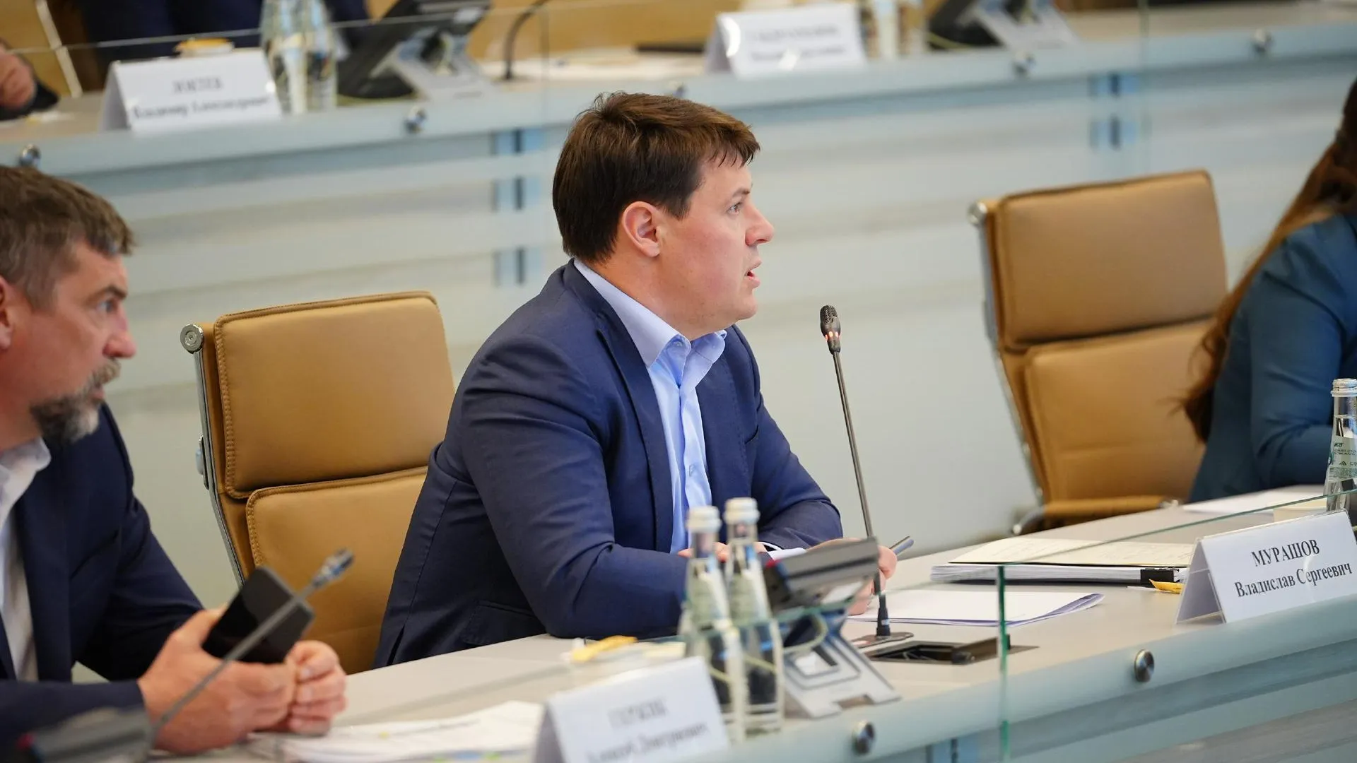 Жителям Подмосковья объяснили преимущества электронного голосования в МКД
