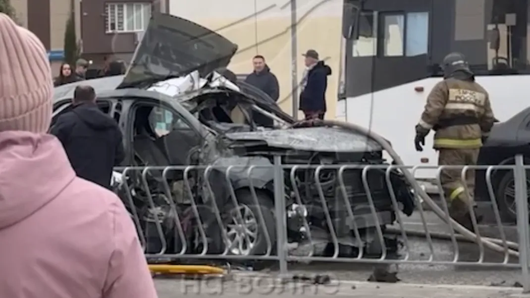 При взрыве машины в Севастополе убили капитана 1-го ранга Черноморского флота