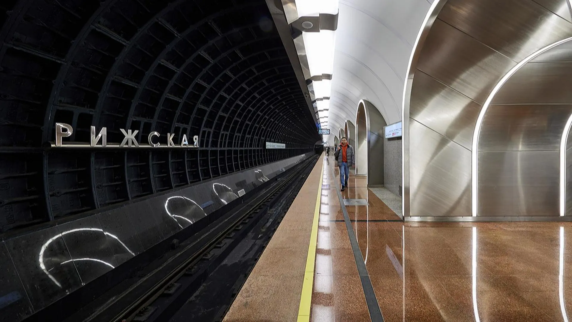 За год на БКЛ в столичном метро совершили более 340 млн поездок