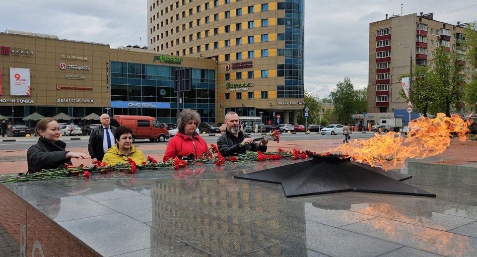В Подмосковье почтили память павших героев у памятника воинской славы